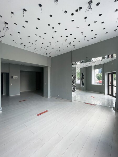 Gara de Nord, Bd. Dinicu Golescu, spatiu comercial, 80 mp, comision 0%