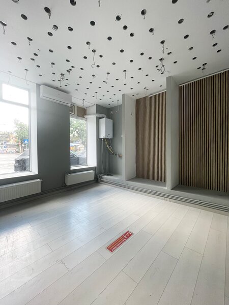 Gara de Nord, Bd. Dinicu Golescu, spatiu comercial, 80 mp, comision 0%